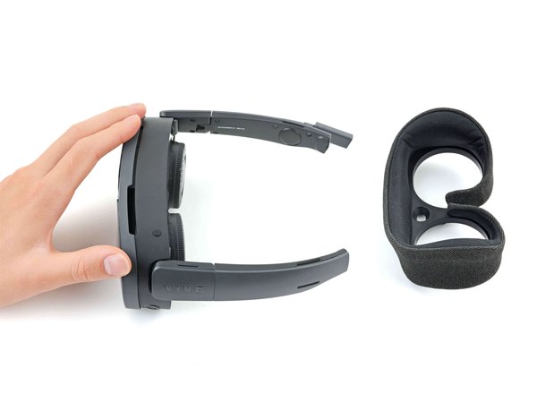 تعویض پد صورت هدست HTC Vive XR Elite
