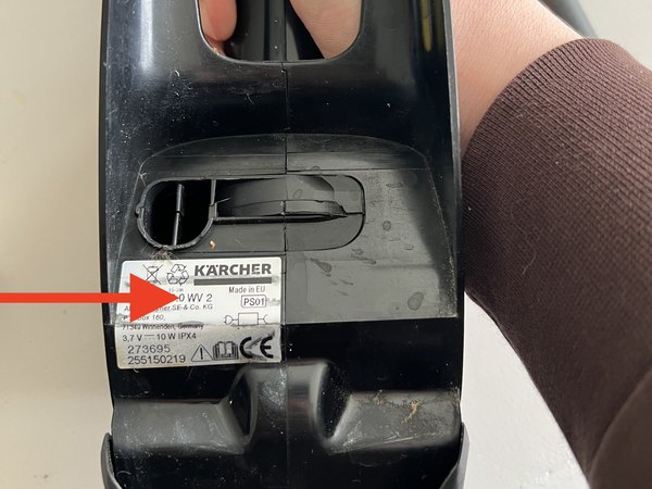 تعمیر مشکل چشمک‌زن سبز در شیشه‌شوی کارچر Karcher WV2