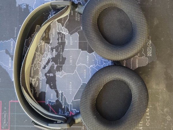 تعویض باتری هدست استیل سریز (Steelseries)