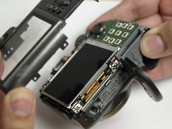 تعویض قاب پشتی دوربین کانن PowerShot A590 IS
