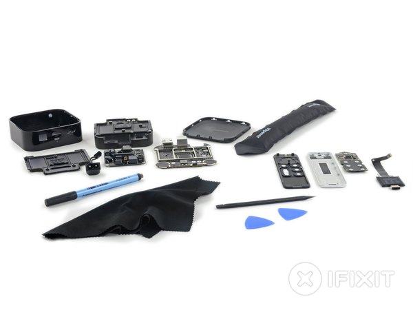 کالبدشکافی اپل تی‌وی نسل ۴ (Apple TV 4th Gen)