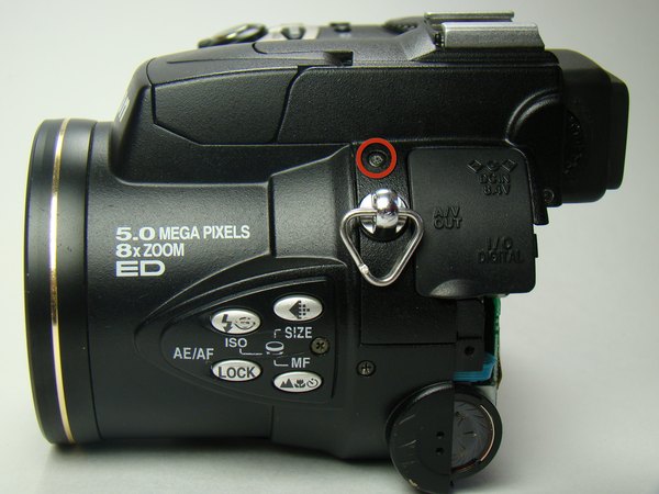 آموزش تعویض قاب بالایی دوربین نیکون Coolpix E5700