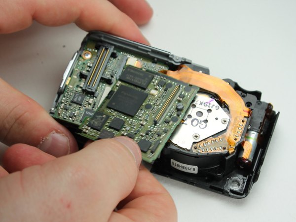 تعویض دکمه‌های پنل پشتی دوربین پاناسونیک Lumix DMC-FX07