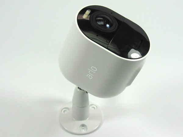 کالبدشکافی دوربین امنیتی Arlo Ultra 2؛ رازهای یک نگهبان 4K تمام‌عیار